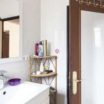 Rent a room of 57 m² in madrid