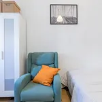 Rent 5 bedroom apartment in Valencia