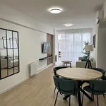 Rent 3 bedroom apartment of 15 m² in Barcelona