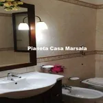 Rent 5 bedroom apartment of 100 m² in Marsala