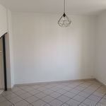 Appartement de 61 m² avec 3 chambre(s) en location à NARBONNET