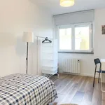 Rent a room in lisbon