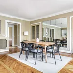 Appartement de 1400 m² avec 3 chambre(s) en location à Paris