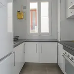 Rent 4 bedroom apartment in Madrid