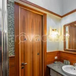 Rent 5 bedroom apartment of 150 m² in Milano