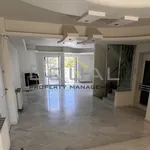 Rent 4 bedroom house of 325 m² in Γλυφάδα