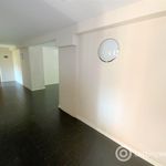 Rent 2 bedroom house in Glasgow