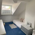 Rent 1 bedroom apartment of 50 m² in Dusseldorf