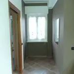 Rent 2 bedroom apartment of 55 m² in Rho