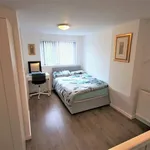 Rent 4 bedroom house in West Midlands