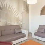 Rent 2 bedroom apartment in Livorno