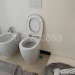 Rent 7 bedroom apartment of 90 m² in Genova