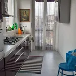 Rent a room in turin