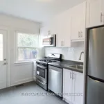 Maison de 1097 m² avec 4 chambre(s) en location à Toronto