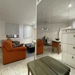 Rent 1 bedroom apartment of 60 m² in Barcelona