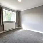 Rent 4 bedroom house in Woking