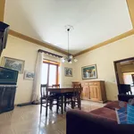 Rent 3 bedroom house of 260 m² in Lequile