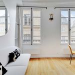 Rent 2 bedroom apartment of 360 m² in Paris