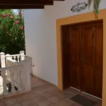 Rent 5 bedroom house in Cala Llonga