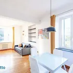 Affitto 3 camera appartamento di 82 m² in Genoa