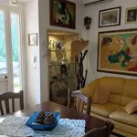 Rent 3 bedroom house of 100 m² in Felline