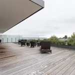 Appartement de 2497 m² avec 3 chambre(s) en location à West Vancouver