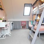 Huur 4 slaapkamer huis van 106 m² in Kanaleneiland