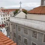 Rent 1 bedroom apartment of 90 m² in lisbon