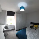 Rent 4 bedroom house in Coventry