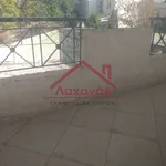 Rent 3 bedroom apartment of 11000 m² in Athens