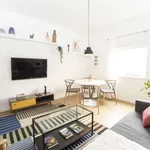 Rent 2 bedroom apartment of 60 m² in lisbon