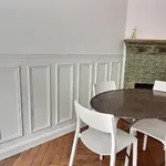 Appartement de 540 m² avec 2 chambre(s) en location à Paris