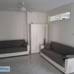 Appartamento arredato con terrazzo Centro