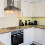 Rent 6 bedroom house in Leeds