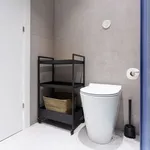 Alquilo 4 dormitorio apartamento de 60 m² en Barcelona