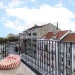 Rent 4 bedroom apartment of 40 m² in Lisboa