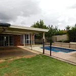 Rent 4 bedroom house in West Wodonga