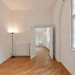 Pronajměte si 3 ložnic/e byt o rozloze 174 m² v Prague