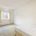 Rent 3 bedroom apartment in Sheffield