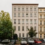 Rent 1 bedroom apartment of 45 m² in Berlin