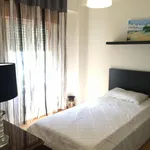 Rent 4 bedroom apartment in Porto