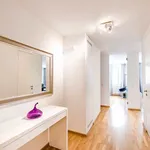 Miete 1 Schlafzimmer wohnung von 592 m² in vienna