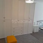 Rent 3 bedroom apartment of 90 m² in Cernusco sul Naviglio