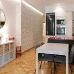 Alquilar 4 dormitorio apartamento en madrid