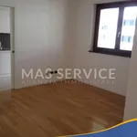 Affitto 3 camera appartamento di 100 m² in Roma