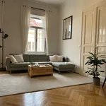 Miete 5 Schlafzimmer wohnung von 164 m² in Graz