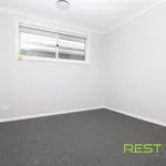 Rent 4 bedroom house in Oran Park