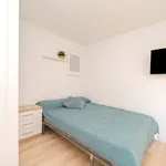 Rent a room of 110 m² in Elx