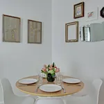 Rent 1 bedroom apartment of 340 m² in Paris