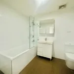 Rent 3 bedroom apartment in Sydney